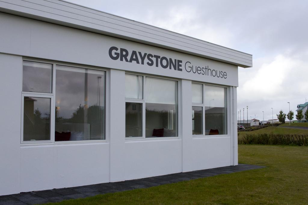 Graystone Guesthouse Sandgerði Esterno foto